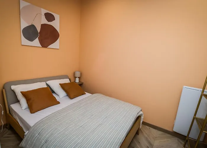 Maison Calme Eventail De *